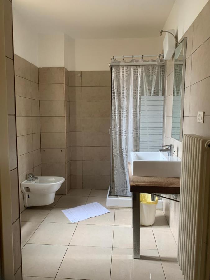 Leon Doro Hotel Parma Buitenkant foto