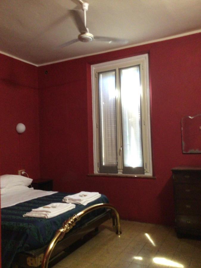 Leon Doro Hotel Parma Buitenkant foto